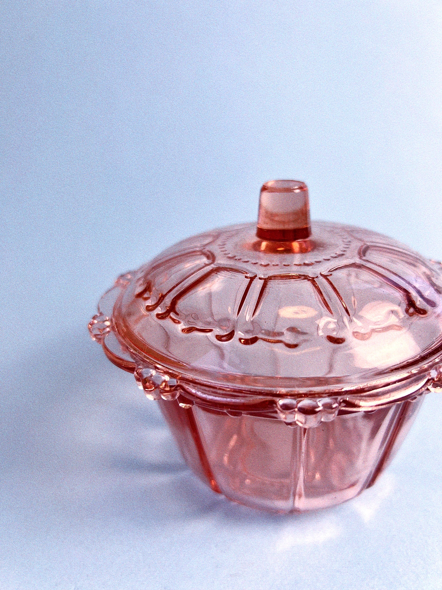 Pink Ribbed Pearl Bonbon Dish