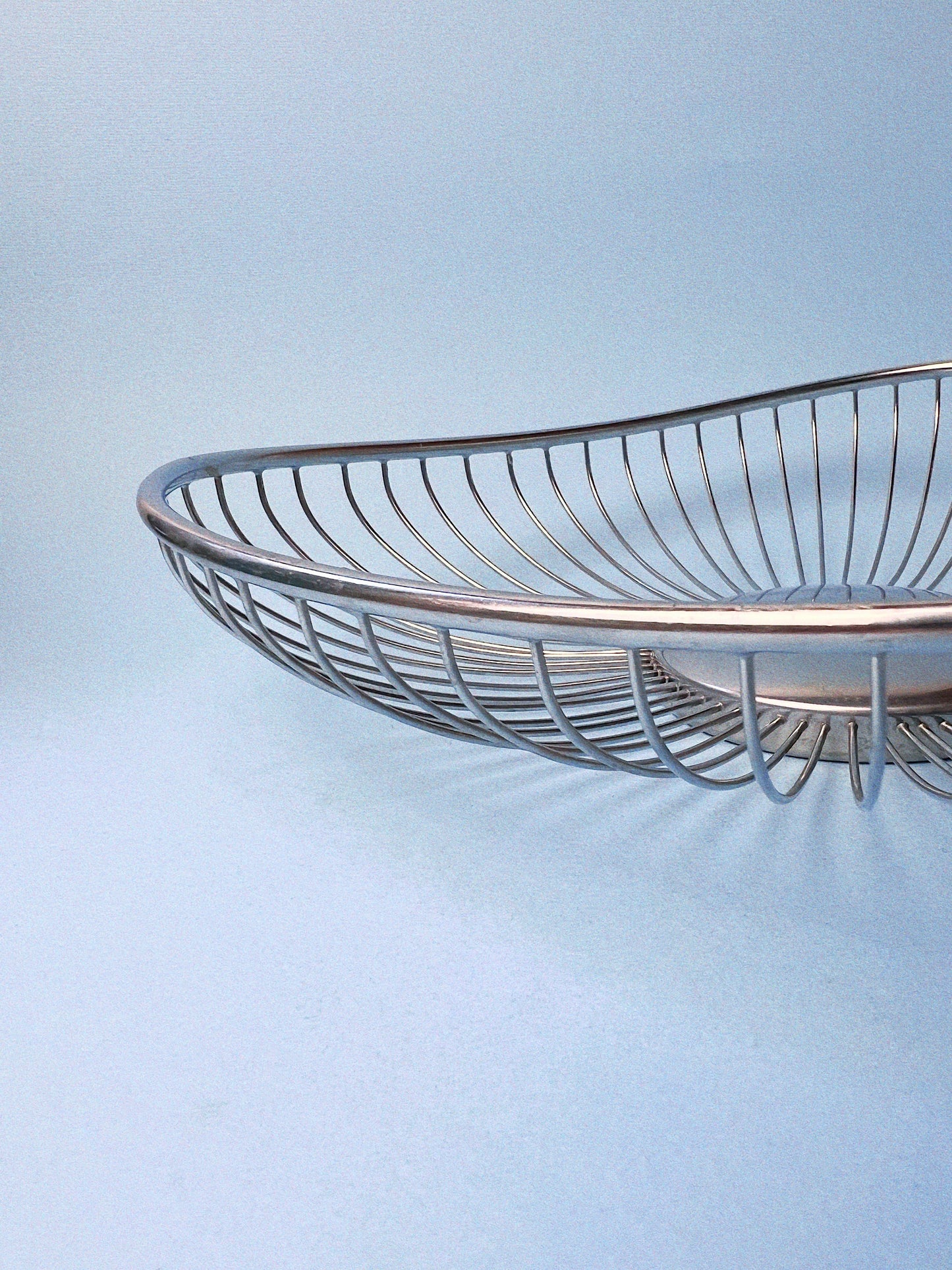 Vintage Lenard Silver Plate Wire Fruit/Bread Basket