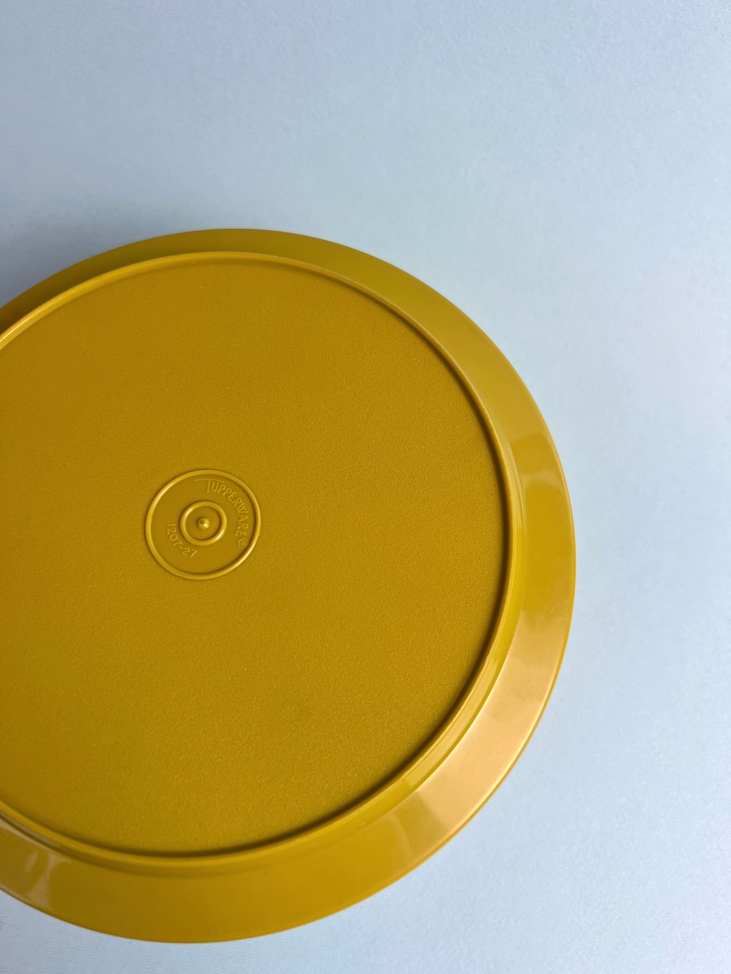 Tupperware Serve N Seal | Green - 1252