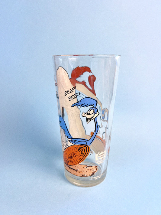 Vintage Wile E Coyote + Road Runner 1976 Pepsi Glass
