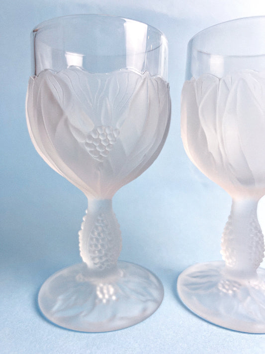 Vintage Frosted White TAITU Wine Glasses, Set of 2