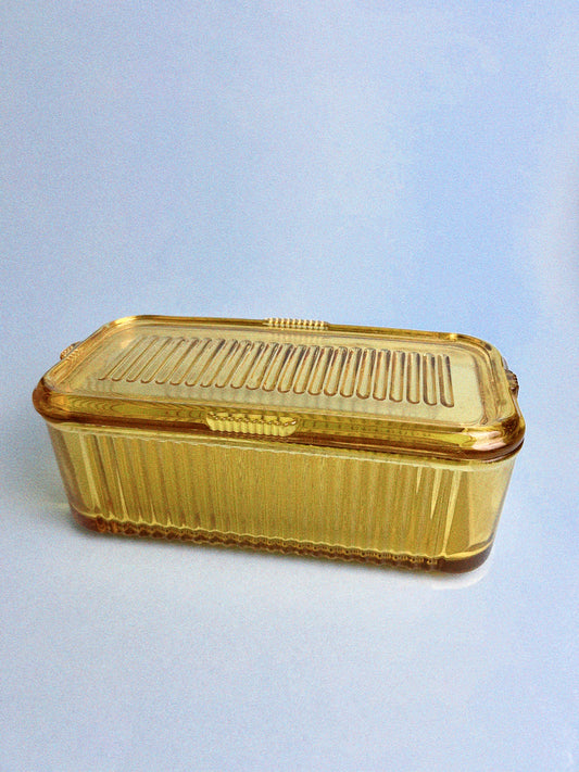 Oona Refrigerator Dish