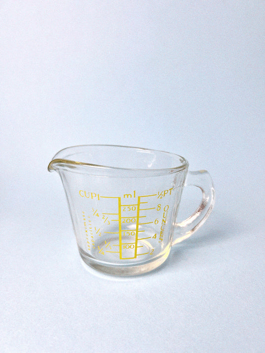 Vintage Yellow JAJ-Pyrex Measuring Cup