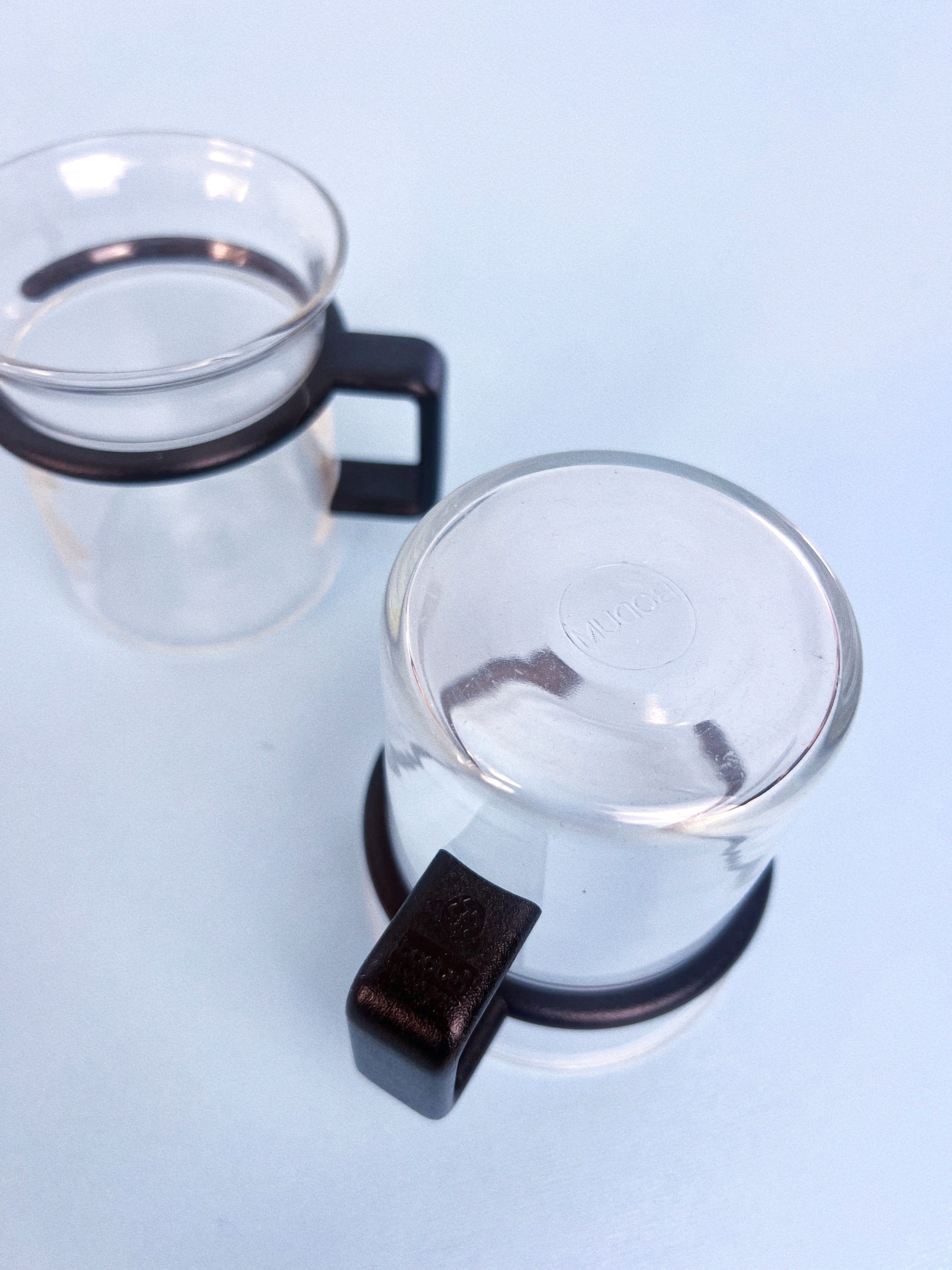Tasse à café thé grog en verre poignée plastique Bodum Picard